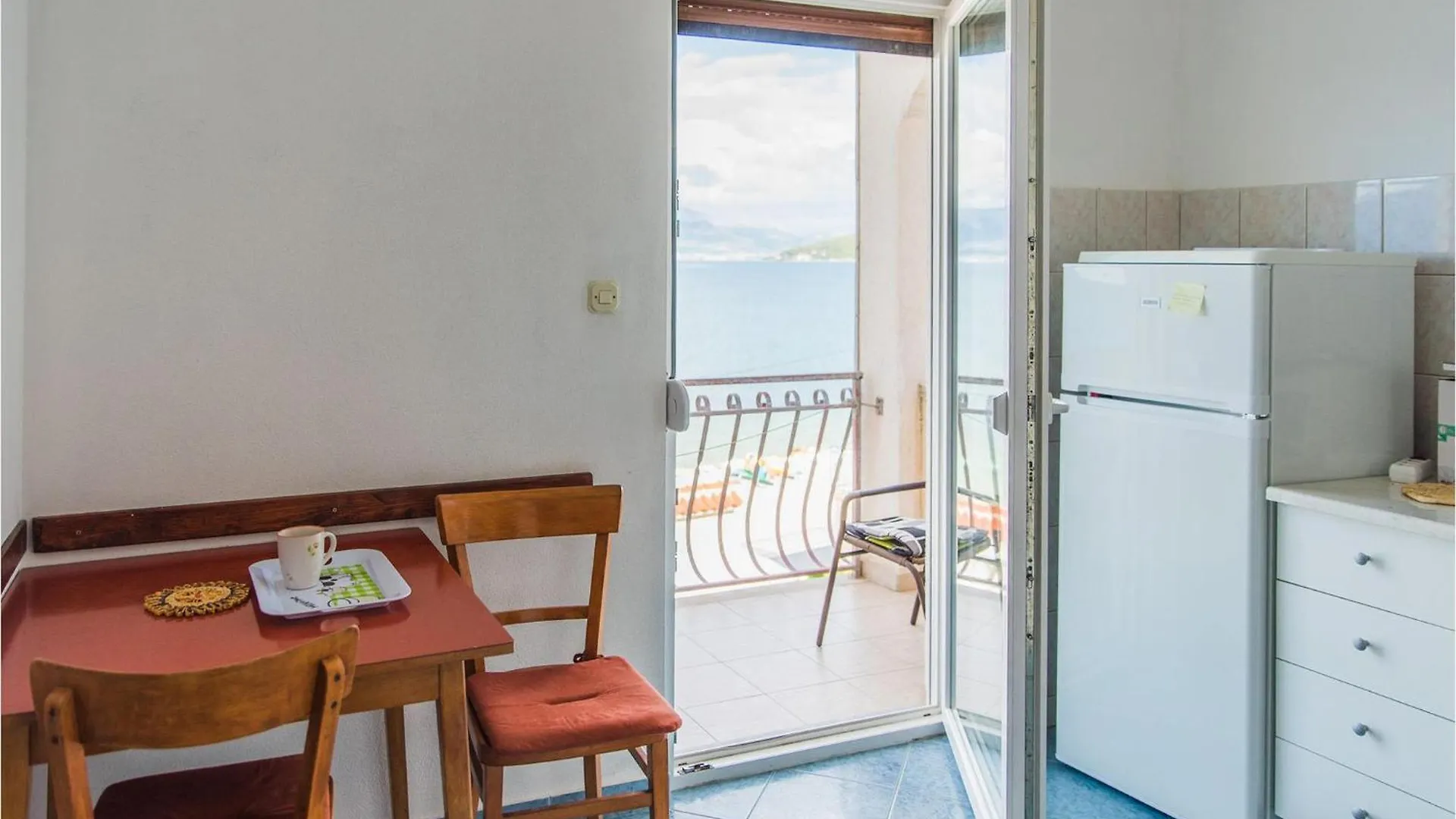 Gorgeous Apartment In Slatine With House Sea View Croatia